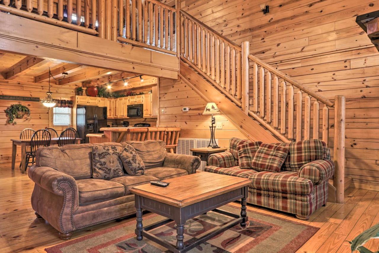 Pigeon Forge Cabin With Games, 1 Mi To Parkway! Eksteriør bilde