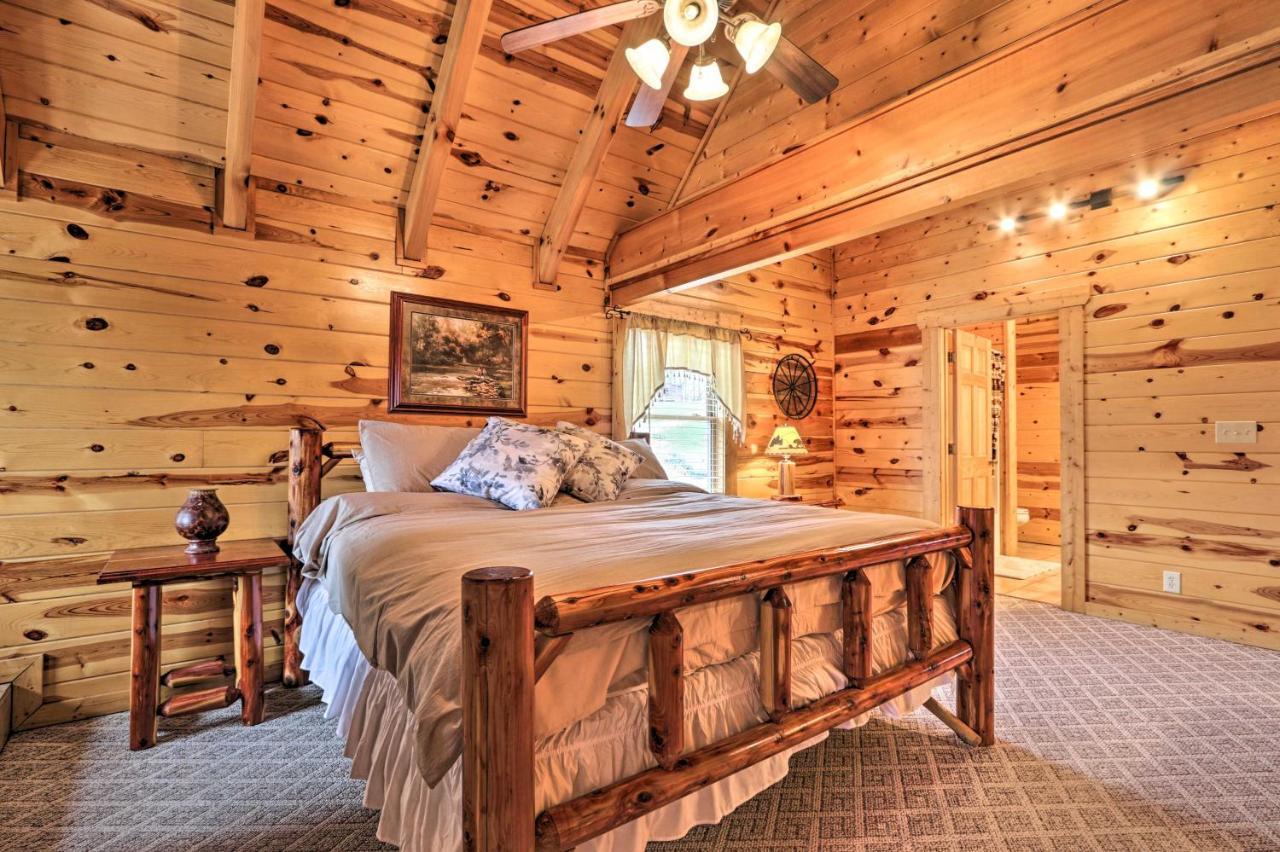 Pigeon Forge Cabin With Games, 1 Mi To Parkway! Eksteriør bilde